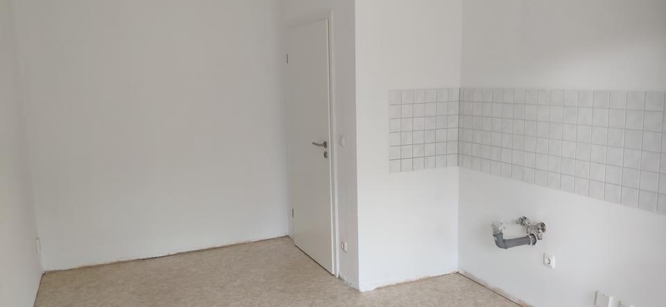 Erdgeschoßwohnung Werdau - 2 Zimmer, 59 m&sup2;, 353&euro; | Angebot:26006932