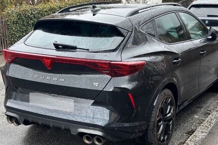 Cupra Formentor 3.400 km 52.500 &euro; München 81476