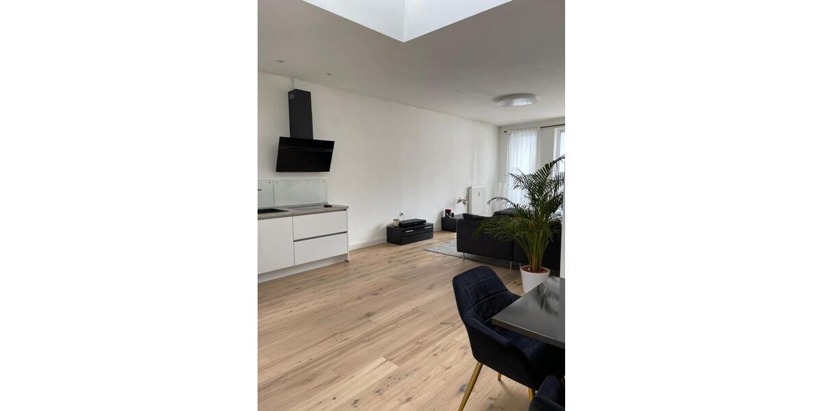 Erdgeschoßwohnung Düsseldorf Stadtbezirk 7 - 3 Zimmer, 80 m&sup2;, 1.880&euro; | Angebot:25433282