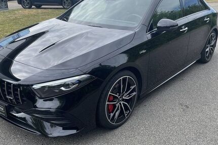 Mercedes A 35 AMG