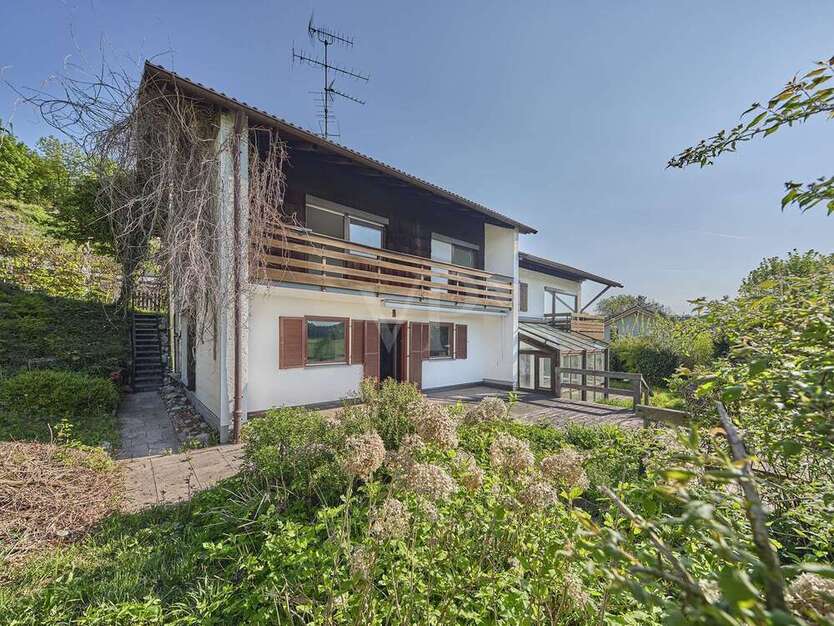 Haus zum Kaufen in Seeon-Seebruck 670.000 € 210 m²