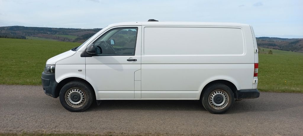 VW T5 Transporter 197.000 km 13.400 &euro; Wershofen 53520