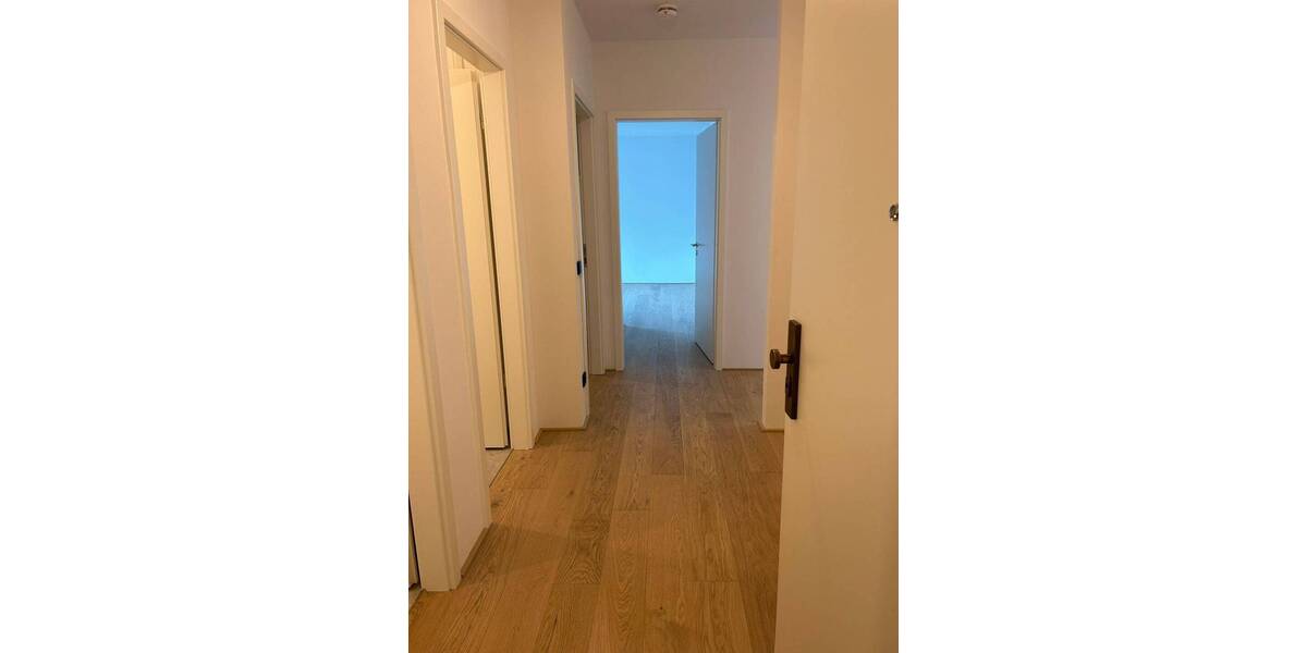 Etagenwohnung Mainz Neustadt - 3 Zimmer, 90 m&sup2;, 2.200&euro; | Angebot:25928936