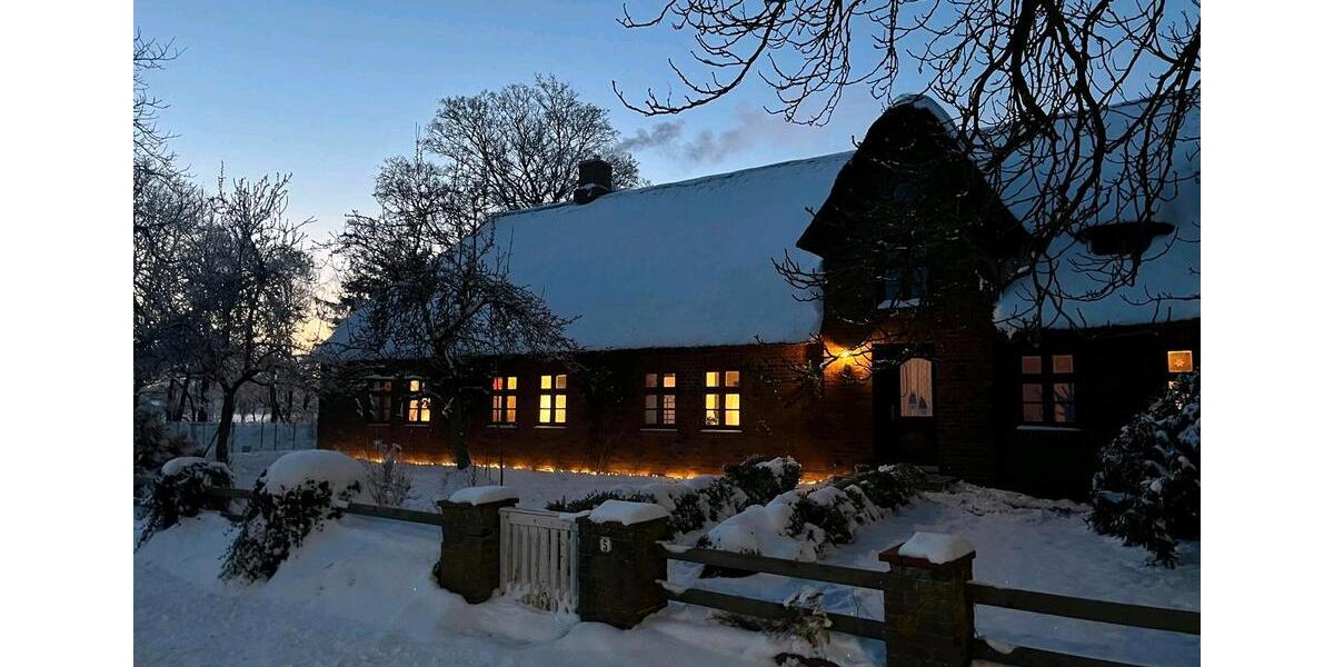 Haus zu vermieten Resthof Pferdehaltung möglich 1ha Weide 4 zimmer