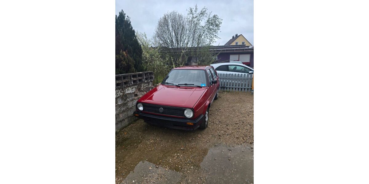 VW Golf 128.000 km 1.810 &euro; Röttenbach 91187