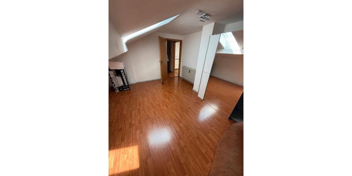 Dachgeschoßwohnung Prien am Chiemsee - 2 Zimmer, 45 m&sup2;, 800&euro; | Angebot:26230509