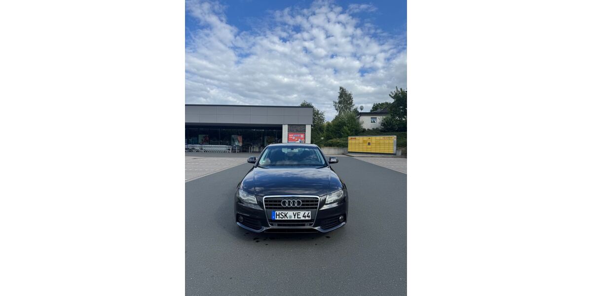 Audi A4 99.700 km 7.500 &euro; Sundern 59846