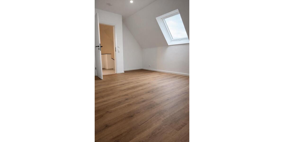 Doppelhaushälfte Langerwehe - 5.5 Zimmer, 170 m&sup2;, 1.790&euro; | Angebot:26025195