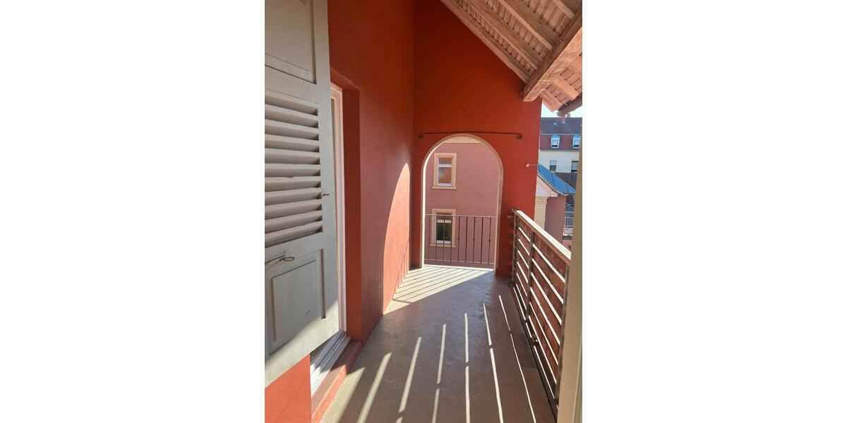 Dachgeschoßwohnung Offenburg Rammersweier - 3.5 Zimmer, 95 m&sup2;, 356.000&euro; | Angebot:26904311