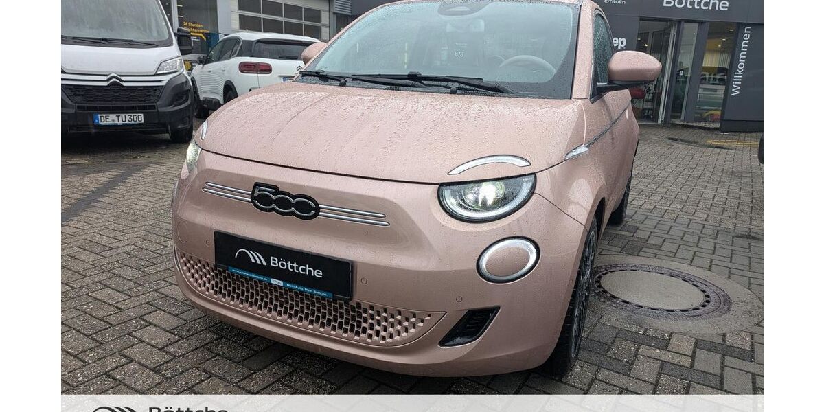 Fiat 500e 9.874 km 23.990 &euro; Dessau-Roßlau 06842