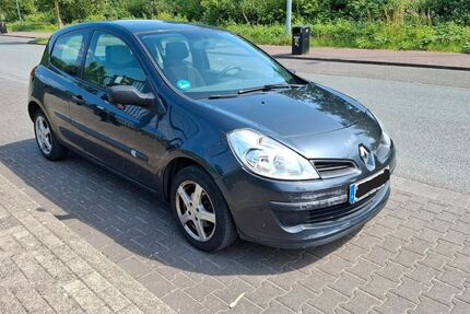 Renault Clio 110.000 km 2.250 &euro; Ahlen 59229