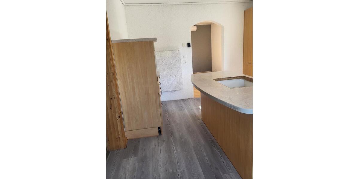 Etagenwohnung Heppenheim (Bergstraße) - 5 Zimmer, 120 m&sup2;, 310.000&euro; | Angebot:26940627