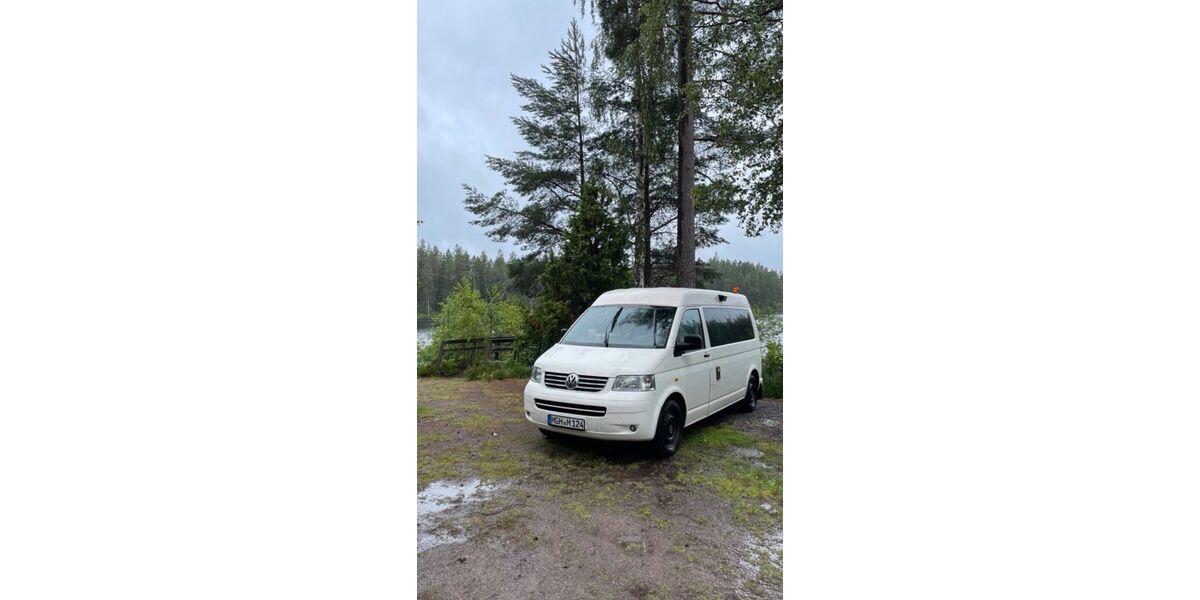 VW T5 Transporter 196.000 km 5.500 &euro; Freudenberg 97896