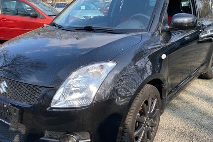 Suzuki Swift 86.531 km 6.950 € Hamburg 22419