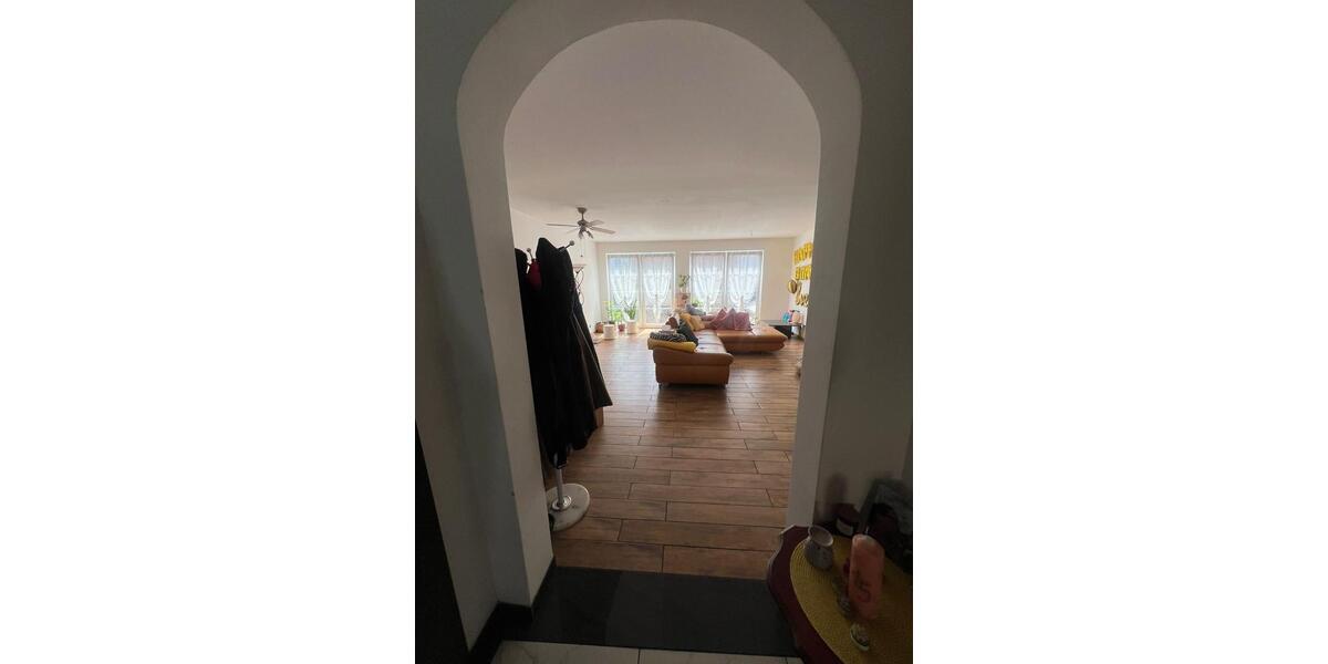 Maisonettenwohnung Karlstadt - 4 Zimmer, 150 m&sup2;, 1.250&euro; | Angebot:24293498