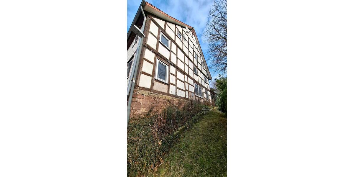 Bauernhaus, Landhaus Emmerthal - 6 Zimmer, 180 m&sup2;, 199.500&euro; | Angebot:24639780