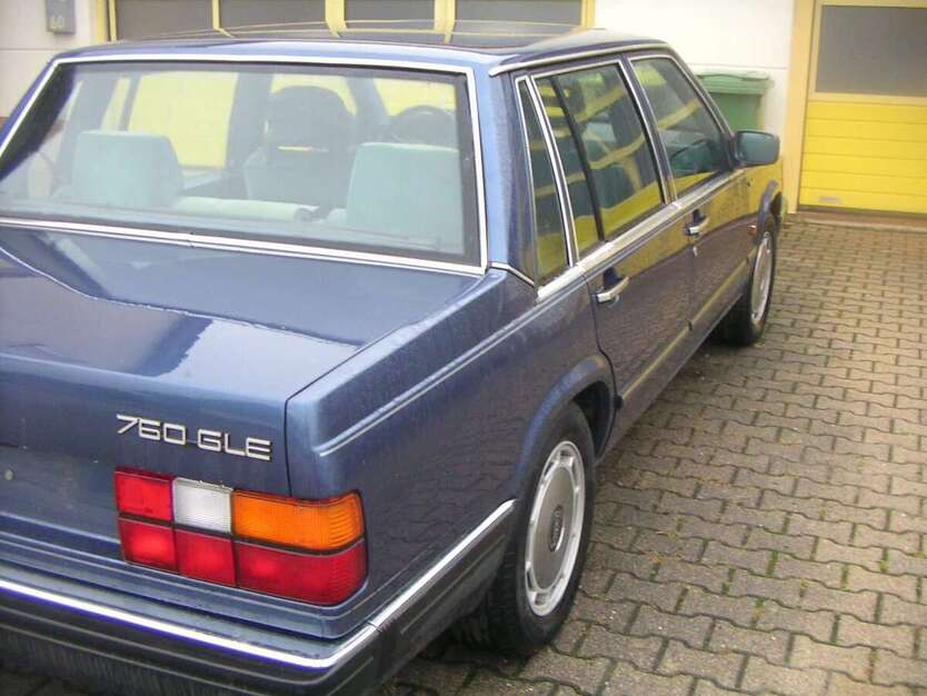 Volvo 760 230.000 km 4.764 € Kieselbronn 75249