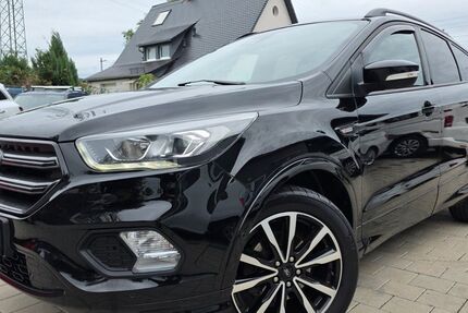 Ford Kuga 100.000 km 14.950 € Freiburg 79111