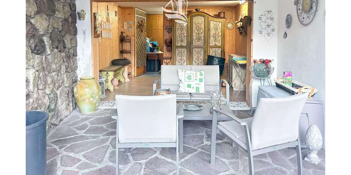 Haus zum Kaufen in Burgstall 1.900.000 € 360 m² 7 zimmer