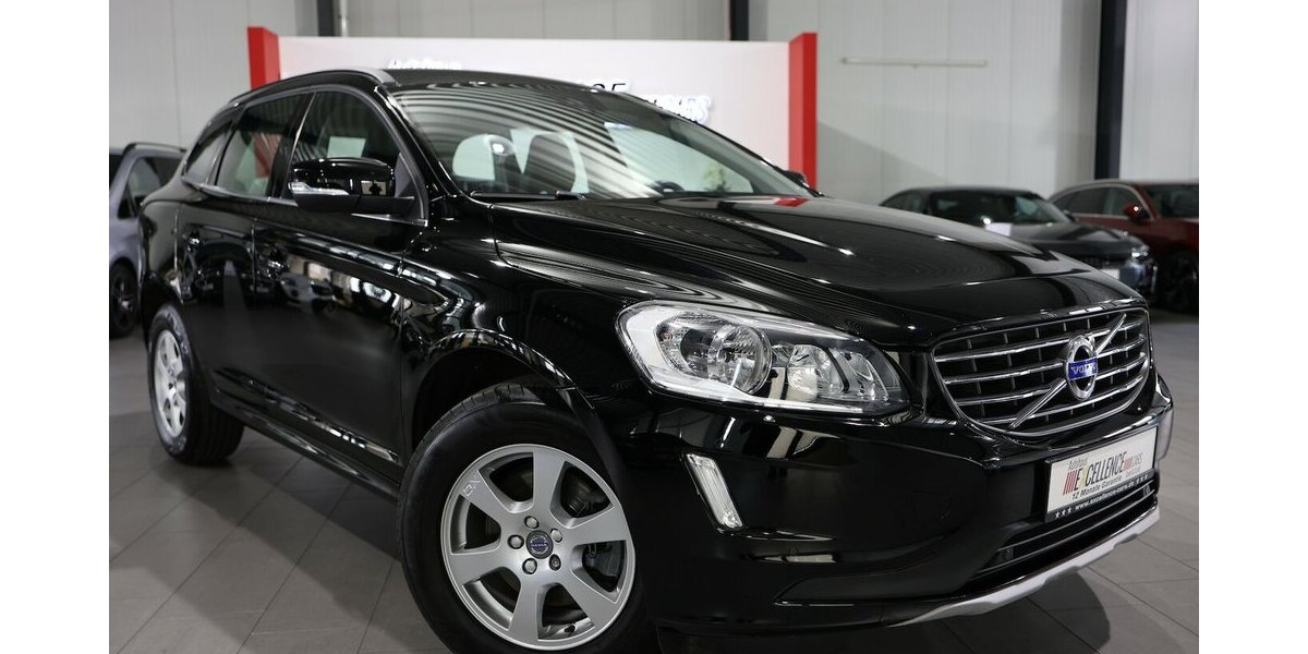 Volvo XC60 D3 MOMENTUM / LEDER / NAVI+ / ABN.AHK 125.000 km 16.777 &euro; Hamm 59077