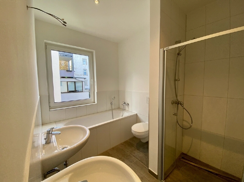 Modernes Wohnen in gehobenem Neubau – Zwei hochwertige Eigentumswohnungen als Paket 4 zimmer