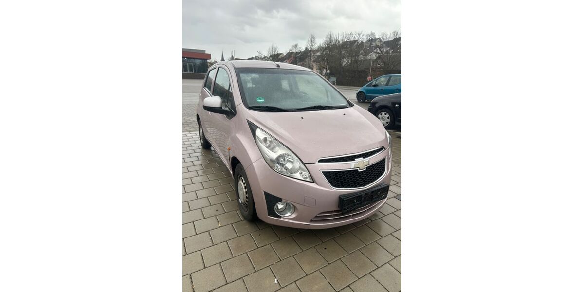 Chevrolet Spark 121.000 km 1.600 &euro; Benningen a.N 71726