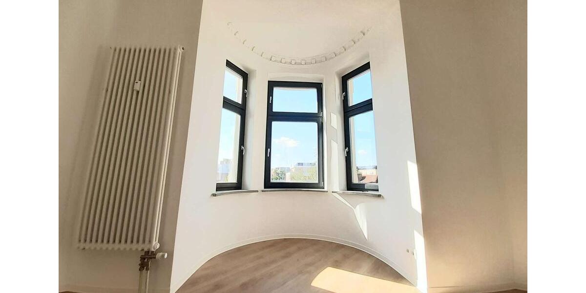 Dachgeschoßwohnung Magdeburg - 4 Zimmer, 134 m&sup2;, 1.229&euro; | Angebot:25510421