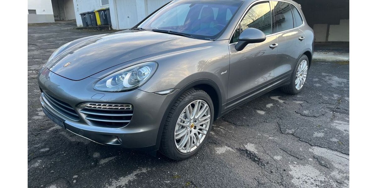 Porsche Cayenne 333.000 km 14.600 &euro; Eschweiler 52249
