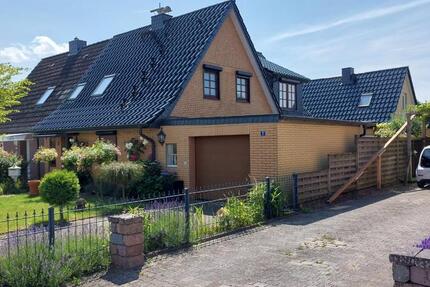 Sie sparen hier - ohne Maklerprovision ! 4 zimmer