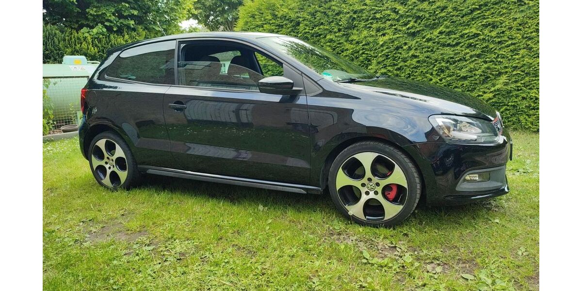 VW Polo 205.000 km 4.700 &euro; Ahrenshagen Daskow OT Altenwillersh 18320