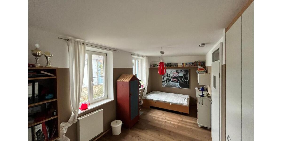Einfamilienhaus Stetten - 5 Zimmer, 180 m&sup2;, 590.000&euro; | Angebot:26817986