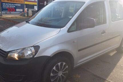 VW Caddy 366.900 km 4.500 &euro; Mannheim 68199