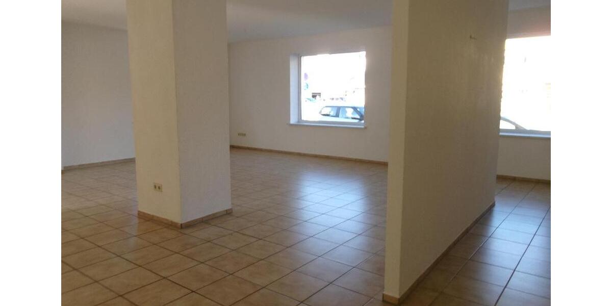 Gewerbeobjekt Ellefeld - 2 Zimmer, 110 m&sup2;, 350&euro; | Angebot:20443717