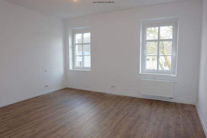 Etagenwohnung Trier Trier-Süd - 2 Zimmer, 81 m&sup2;, 900&euro; | Angebot:26402615