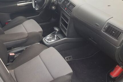 VW Golf 270.000 km 1.250 &euro; Mechern 66663