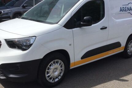 Opel Combo Electric 68.800 km 13.900 &euro; Metzingen 72555