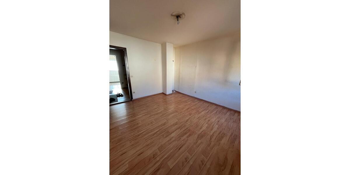 Etagenwohnung Weinsberg - 3 Zimmer, 40 m&sup2;, 540&euro; | Angebot:26055812