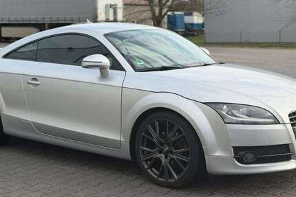 Audi TT 230.135 km 6.750 &euro; Alsdorf - Aachen 52477
