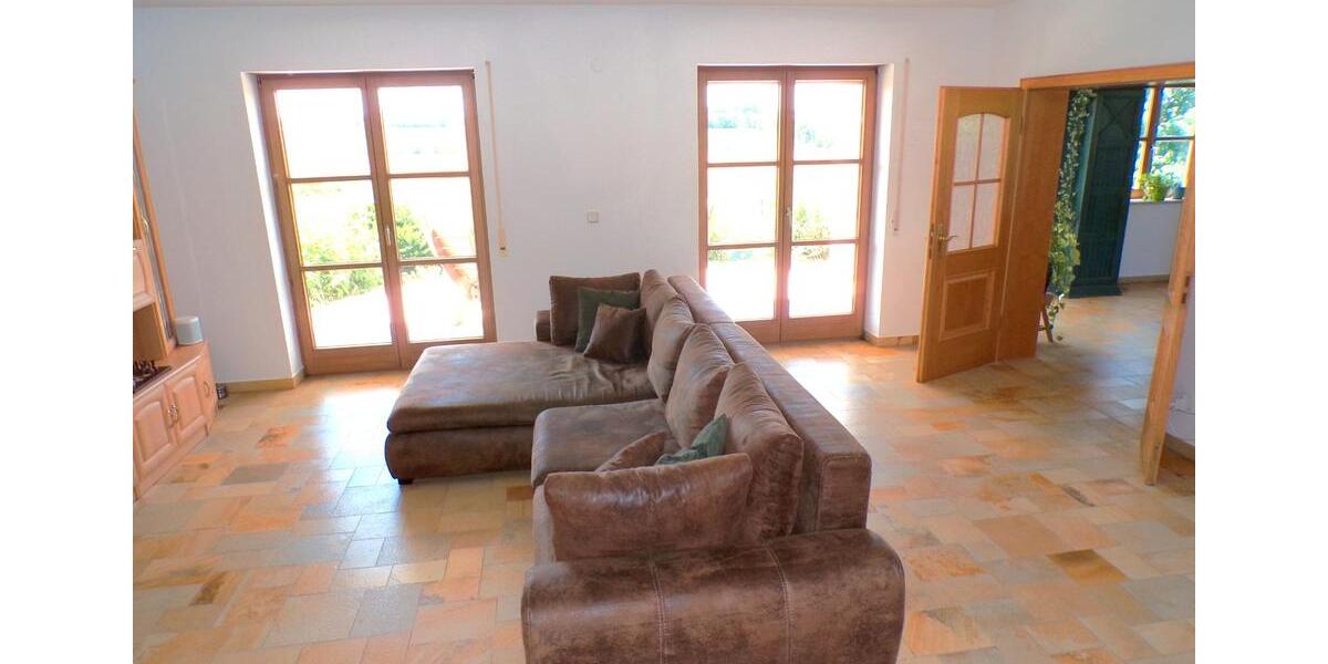 Mehrfamilienhaus, Wohnhaus Böhmfeld - 11 Zimmer, 301 m&sup2;, 1.095.000&euro; | Angebot:26992716