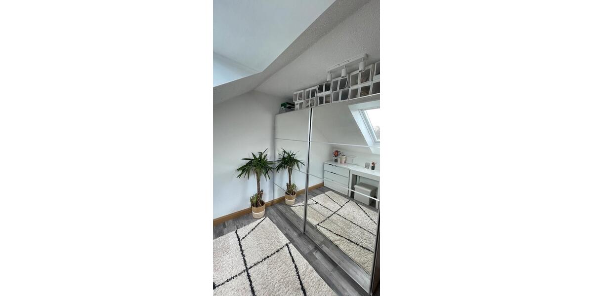 Dachgeschoßwohnung Giengen an der Brenz - 3 Zimmer, 80 m&sup2;, 950&euro; | Angebot:26286481