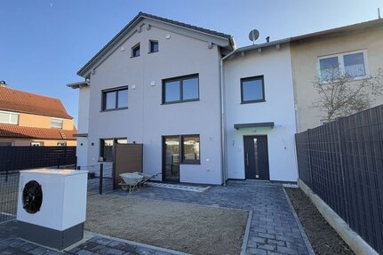 ... AIGNER - RÖNTGEN³ - DH 10 - ruhig, stilvoll und energieeffizient - Hier haben alle Platz! ...