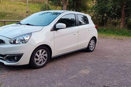 Mitsubishi Space Star 85.500 km 5.900 &euro; Dresden 01157