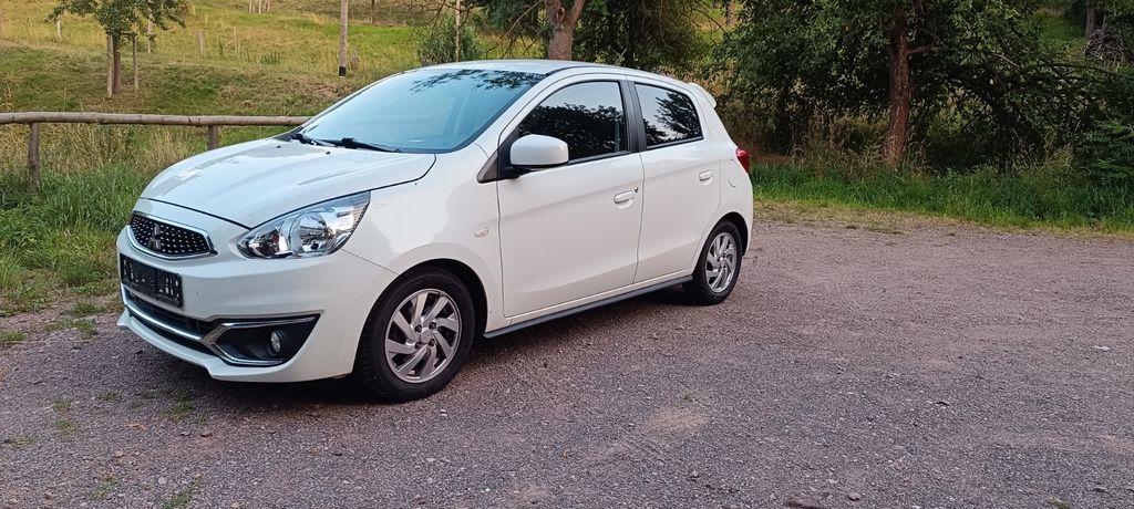 Mitsubishi Space Star 85.500 km 5.900 &euro; Dresden 01157