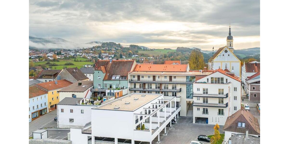Etagenwohnung Viechtach - 3 Zimmer, 112 m&sup2;, 1.090&euro; | Angebot:18845674