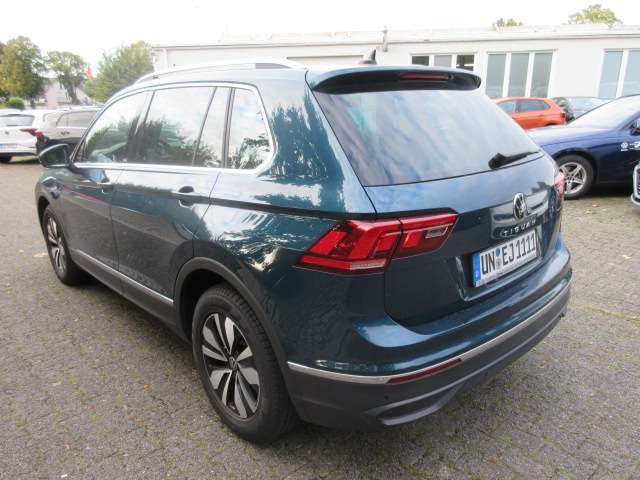 VW Tiguan MOVE 1.5 TSI DSG NAVI AHK KAMERA LED ALU AC 38.000 km 29.988 &euro; Bergkamen 59192