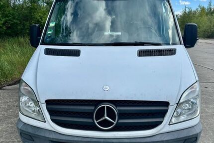 Mercedes-Benz Sprinter 189.000 km 14.450 &euro; Berlin 13086