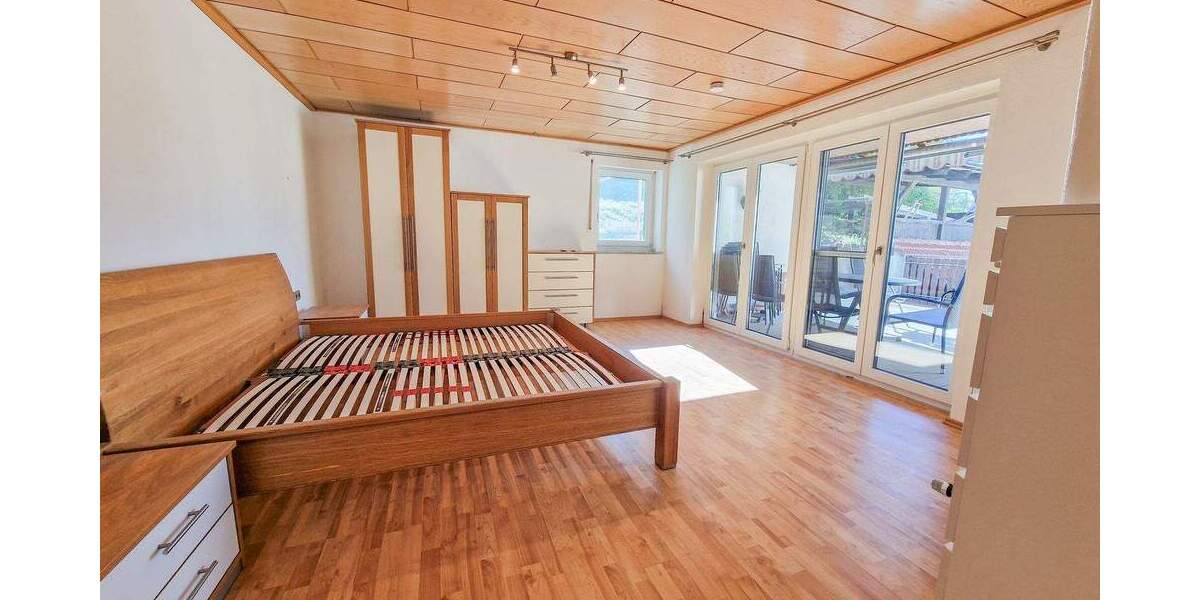 Mehrfamilienhaus, Wohnhaus Amberg - 329.000&euro; | Angebot:25768589