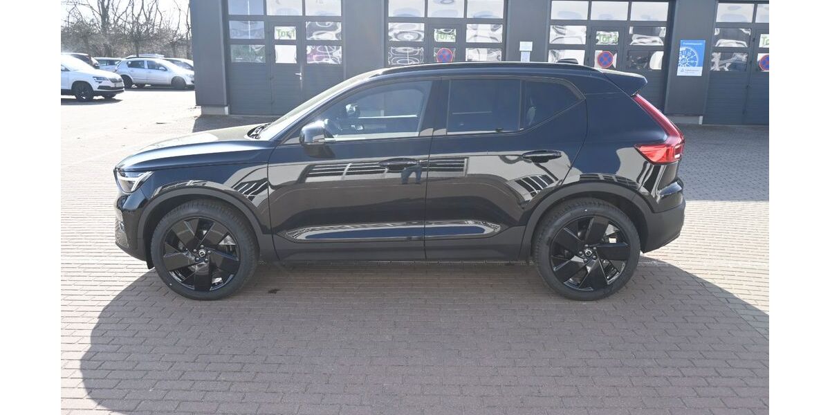 Volvo XC40 6.996 km 38.500 &euro; Jüterbog 14913