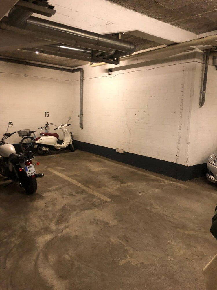 2 Zimmer Wohnung mit Garagenstellplatz, in direkter Lage zur Alster