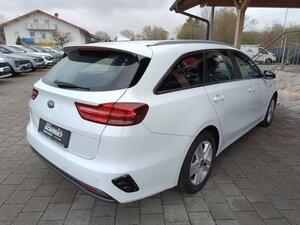 Kia CEED_SW 1.4T DCT7 VIS KOMF NAV Vision 90.200 km 14.990 &euro; Höhenkirchen-Siegertsbrun 85635